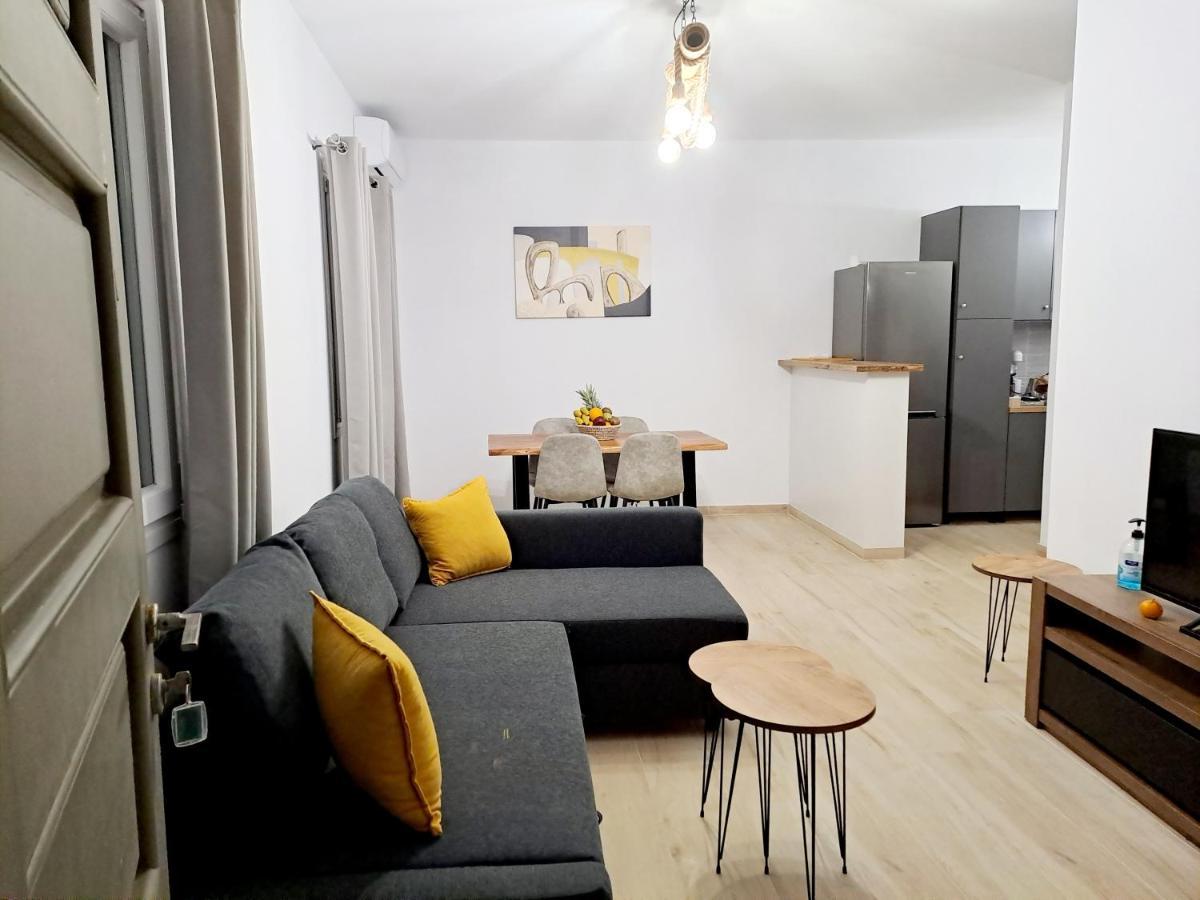Πλατανακι 2 Seaview Apartment Andros Town Luaran gambar